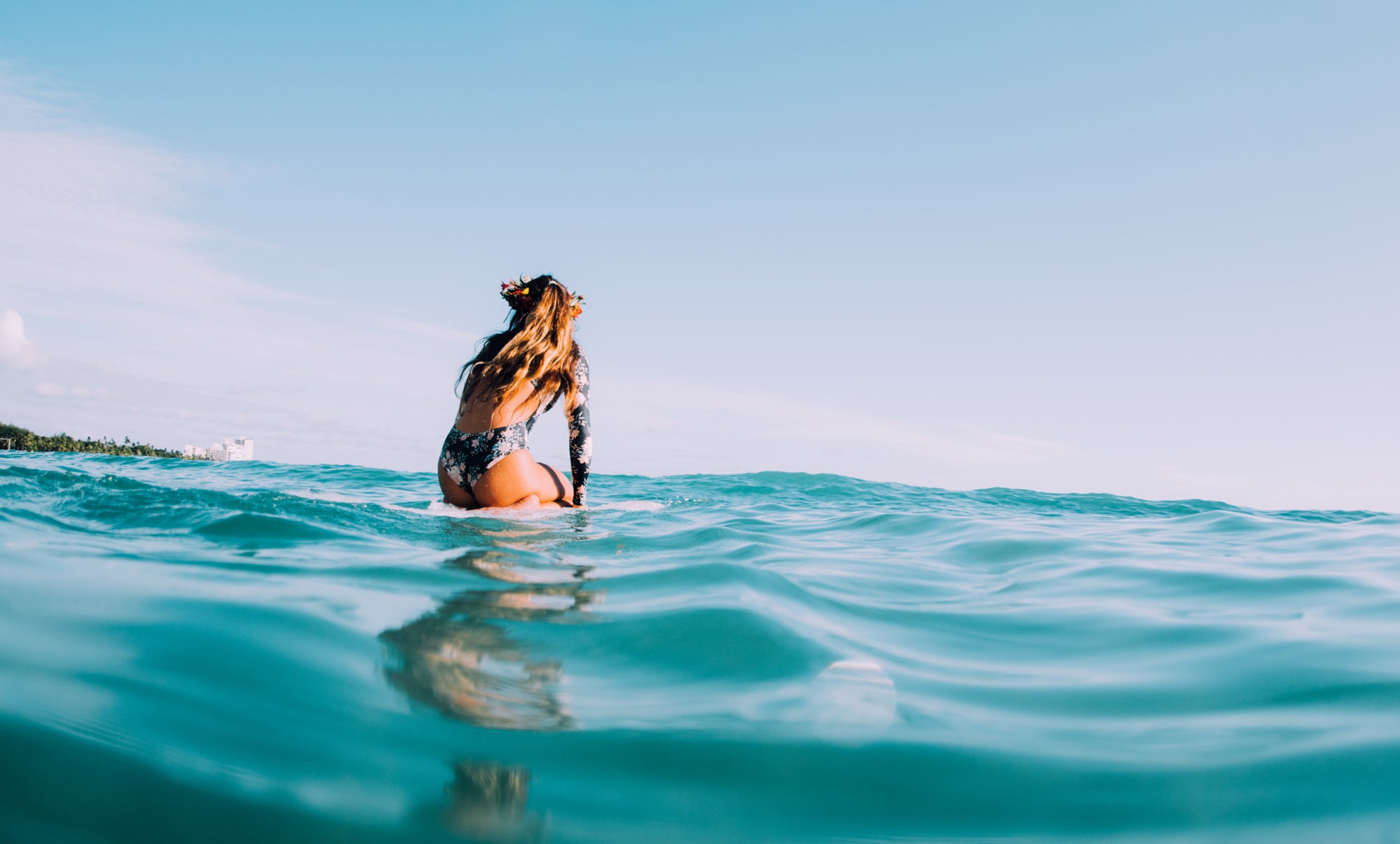 Waiting For the Wave / Waikiki, Oahu, Hawaii