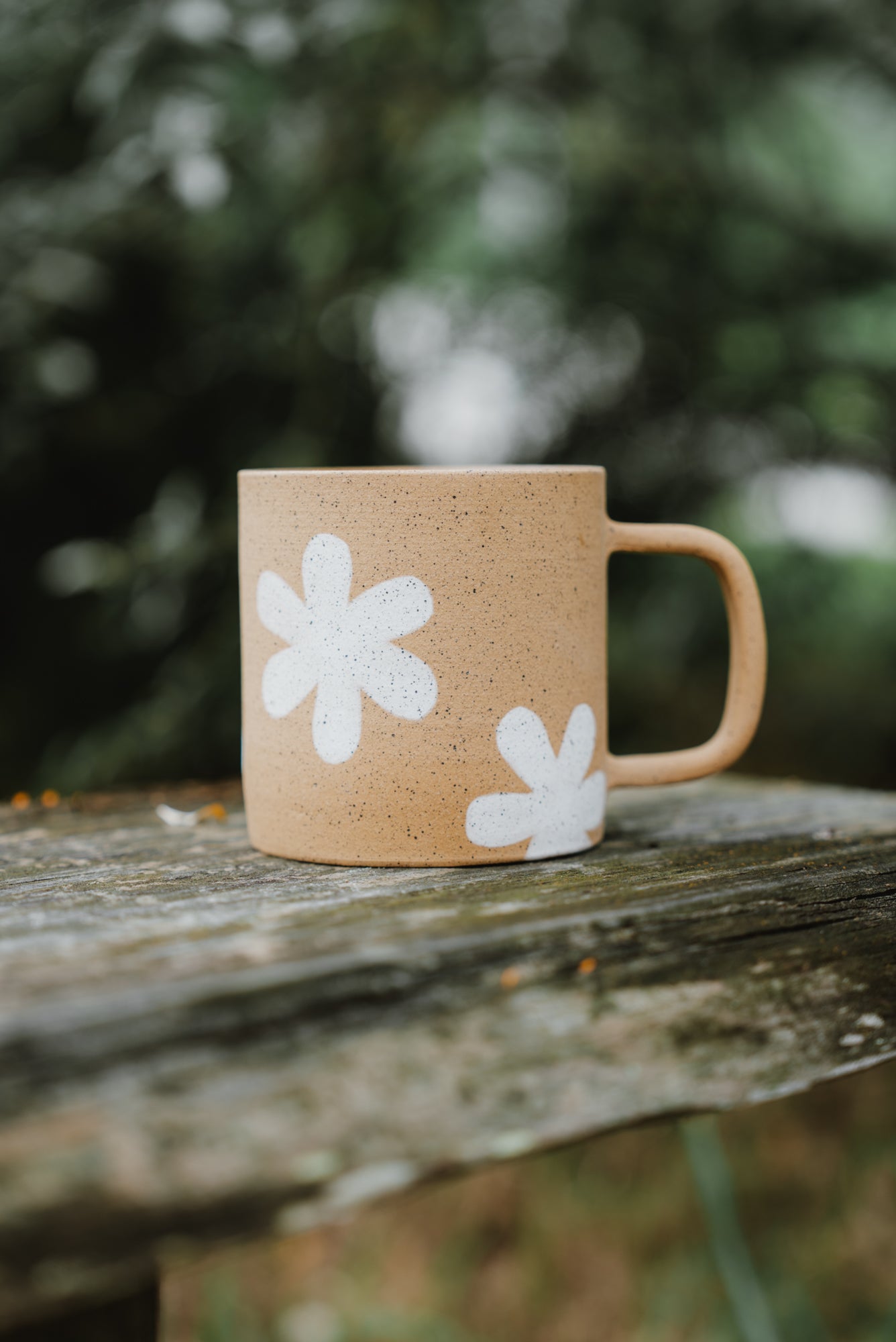 【数量限定入荷】Exclusive Design Mugs in Collaboration with an Artist from San Clemente, California