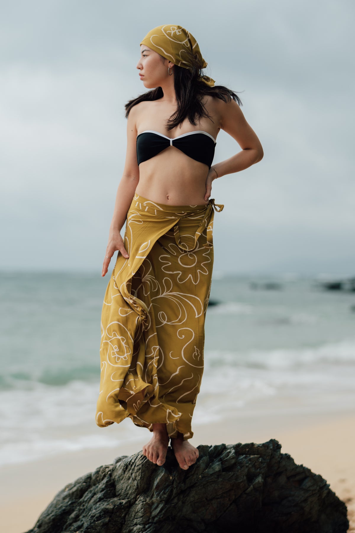 YOIN Wrap Skirt