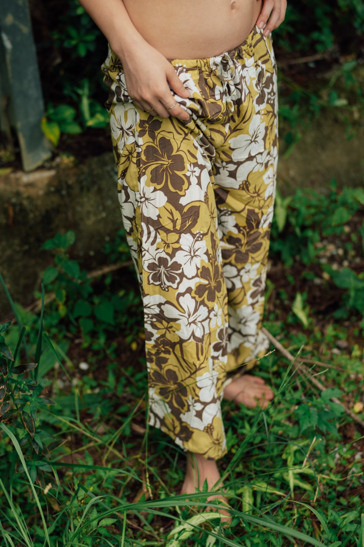 YOIN Hibiscus Pants
